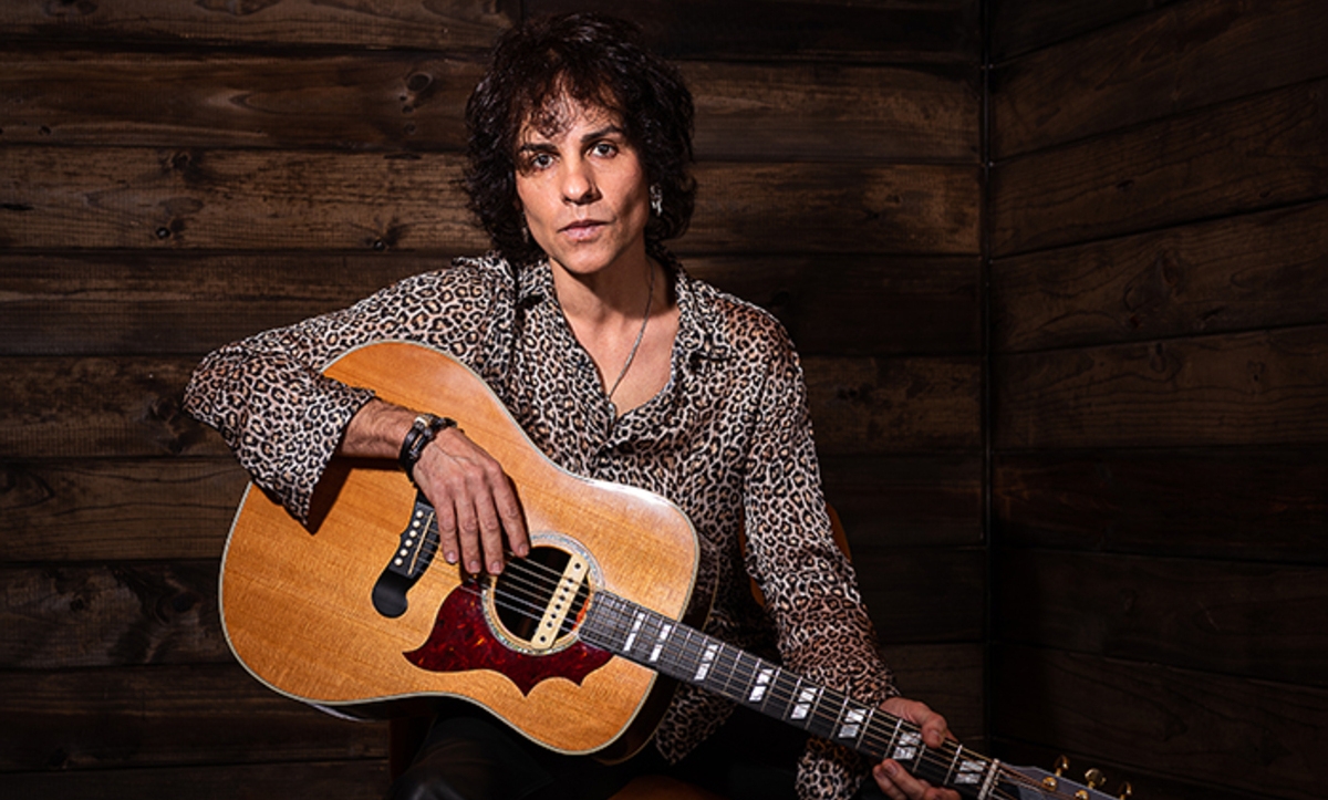 Sadia presenta El río, single adelanto de su próximo álbum